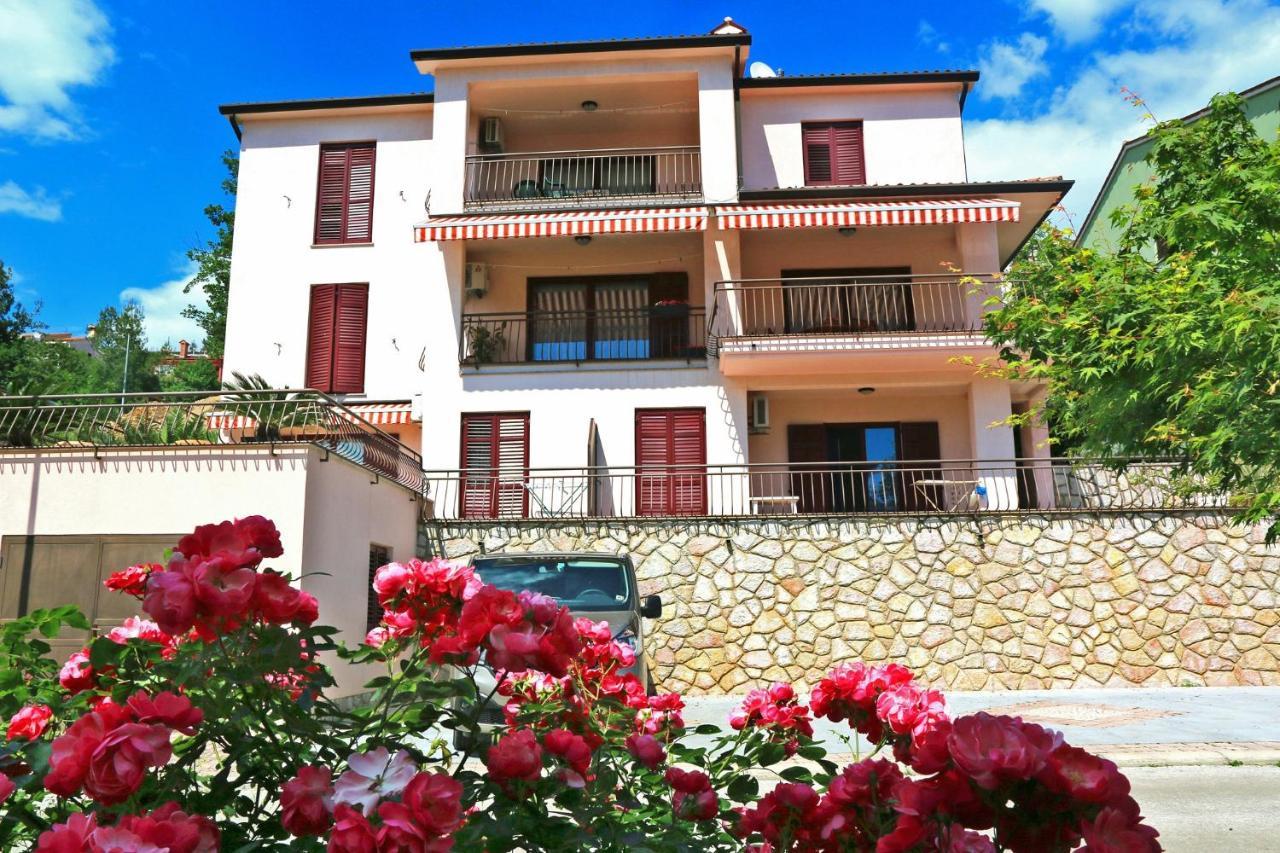 Apartments With A Parking Space Rabac, Labin - 7429 Exteriör bild